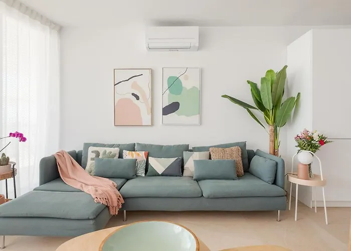 Marsalada - Ground Floor Front Line Beach Apartment